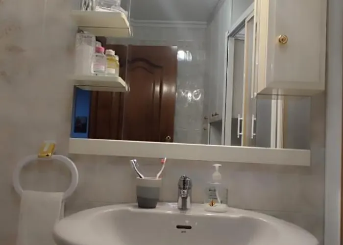 Centro Gran Via 아파트 *